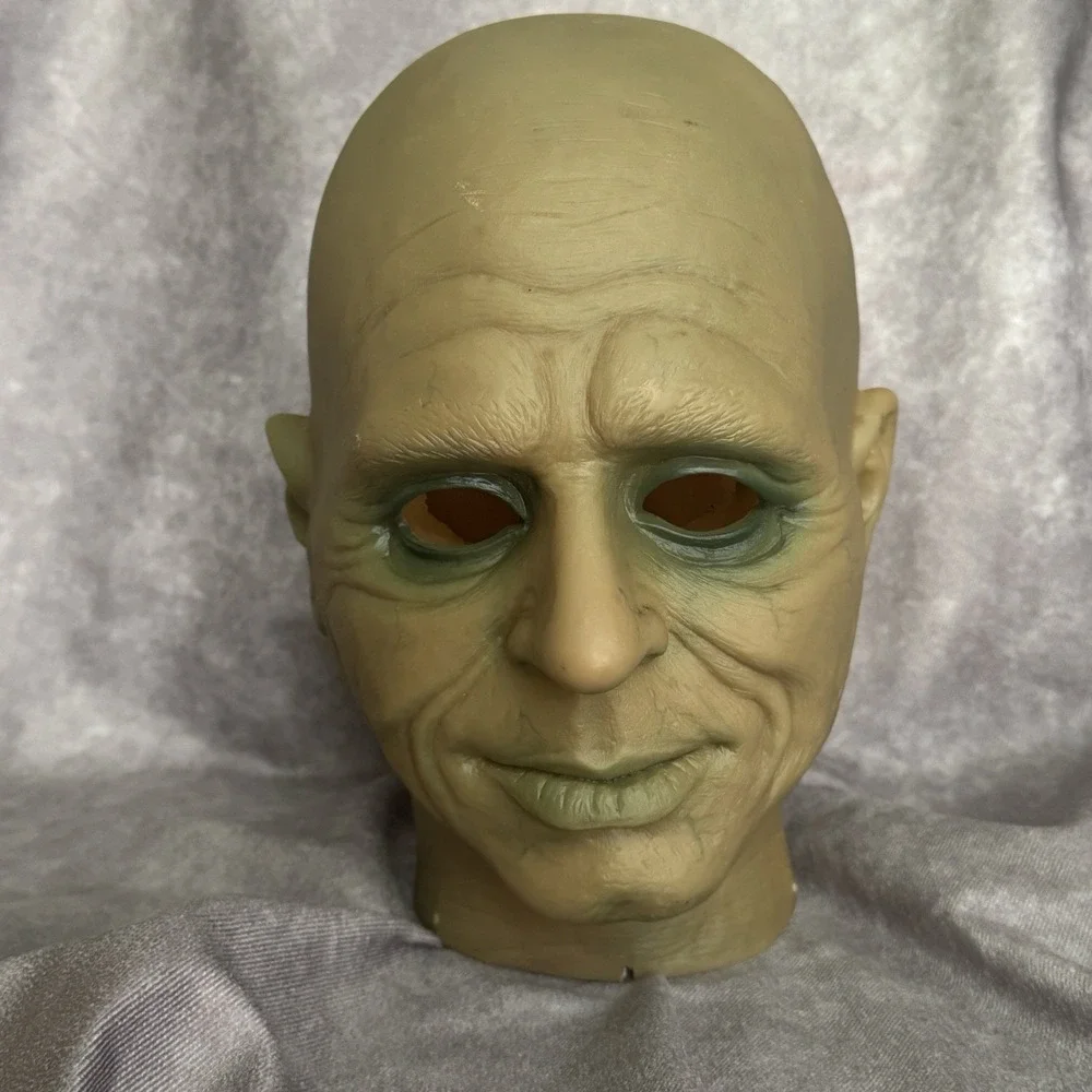 Vintage Style Creepy Bald Man Head Halloween Prop Display Horror Head on Platter